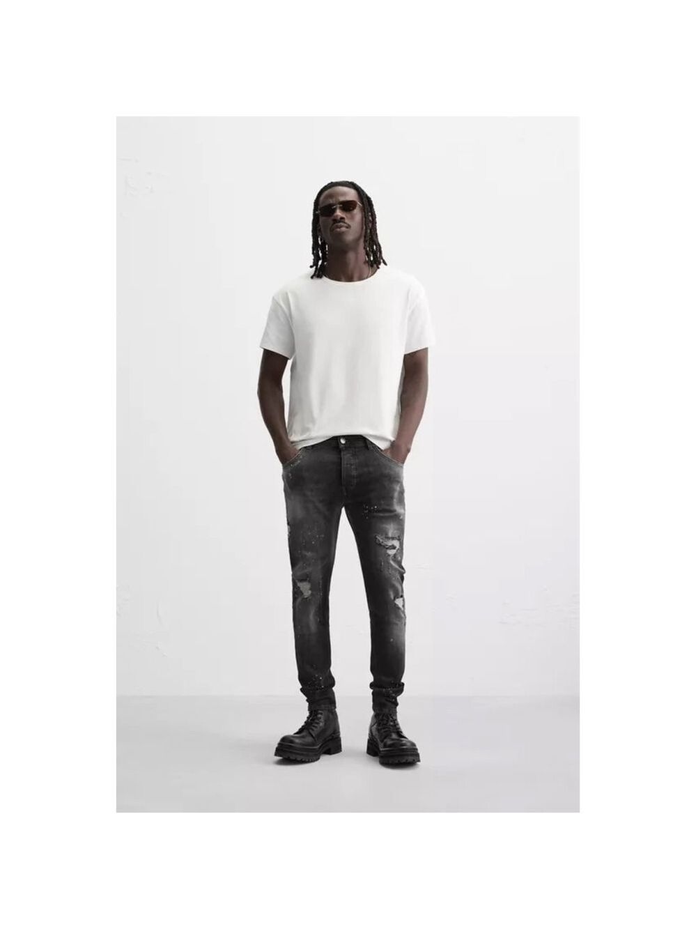 Zara Man Studded Distressed Jeans Size 30 Black